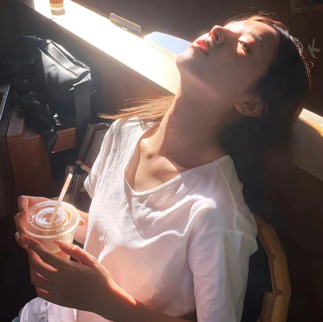 秋天不是恋爱天